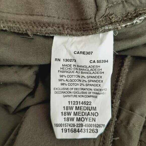 LEE Relaxed Fit Flex-to-go Mid-Rise Cargo Capri Pants Green Sz 18 - Picture 13 of 13